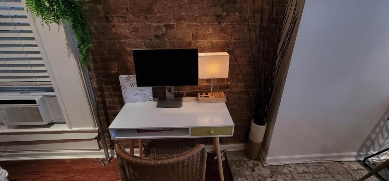 Luxe Brooklyn Getaway Apartment New York Exterior photo